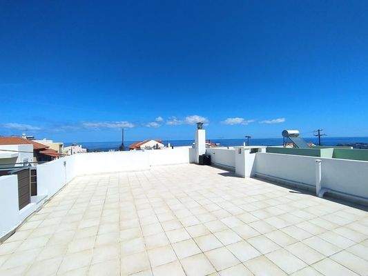 Kreta, Atsipopoulo: Geräumige 2-stöckige Villa in einem ruhigen Dorf in der Nähe des Meeres zu verkaufen