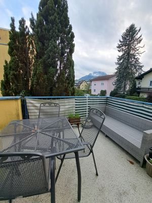 Terrasse mit Balkon