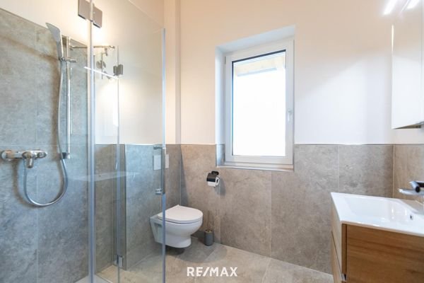 12. Badezimmer