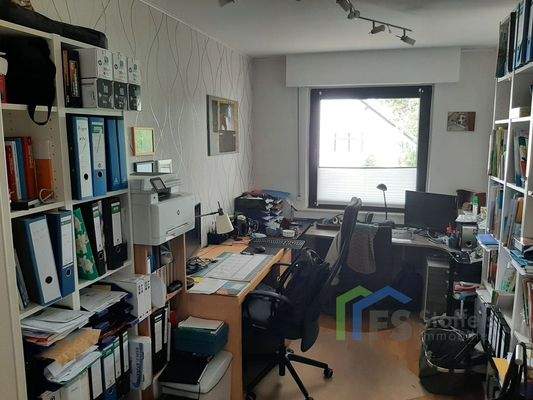Kind Büro