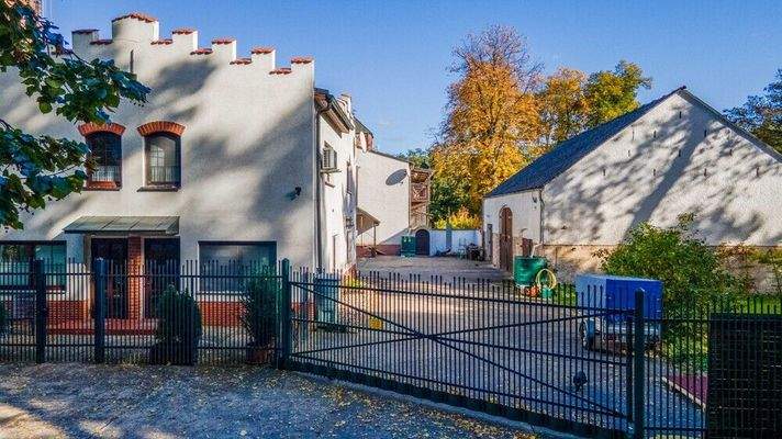 Außenansicht Nebengebäude