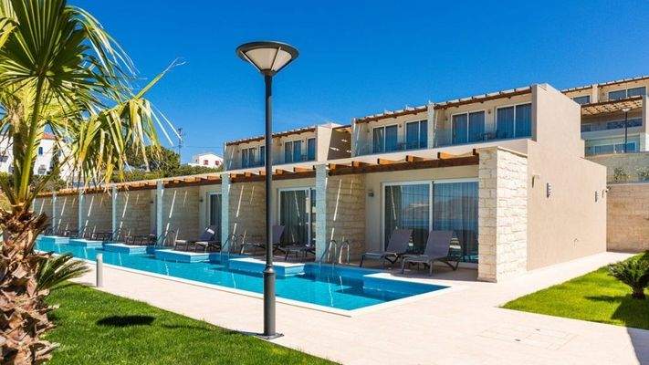 Hotel-for-sale-in-Chania-For-Sale-Hotel-for-sale-i