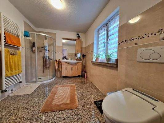 Gäste-Duschad im Anbau