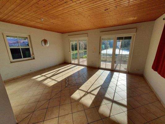 Hinterhaus - Zimmer 1.jpg