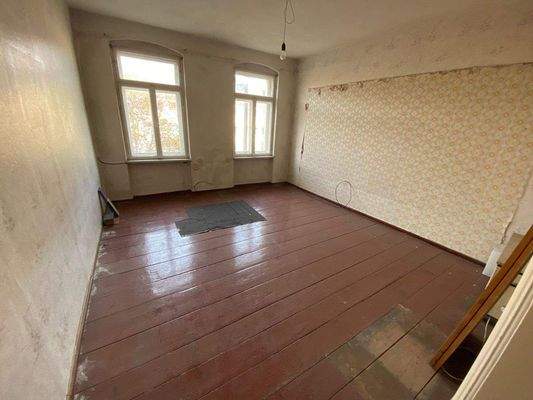 Wohnung im 2. Obergeschoss (2).jpg