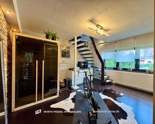 Fitnessraum im EG - erreichbar durch OG Einheit