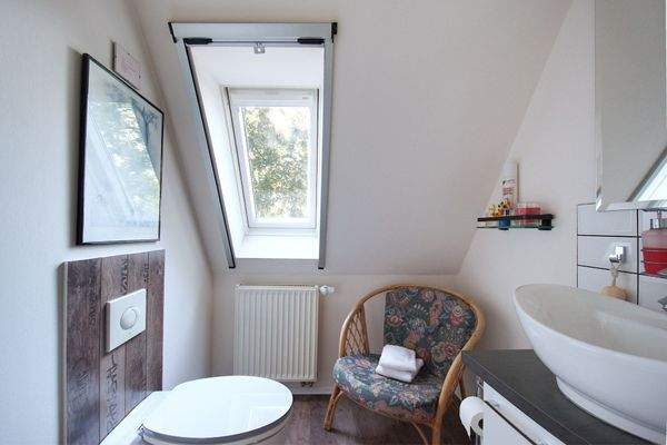 Separates WC im Dachgeschoss