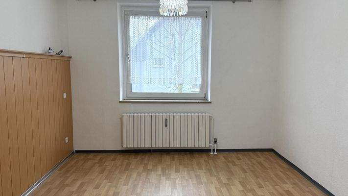 Schlafzimmer oder Küche OG