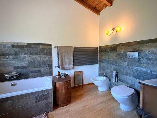 AP1010_16_TERRA ITALIA IMMOBILIEN_LIGURIEN_APRICAL