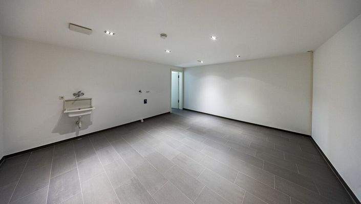 weiterer Hauswirtschaftsraum