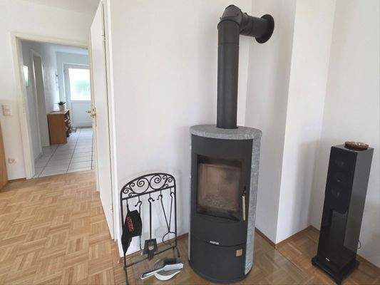 Wohnzimmer mit Kaminofen