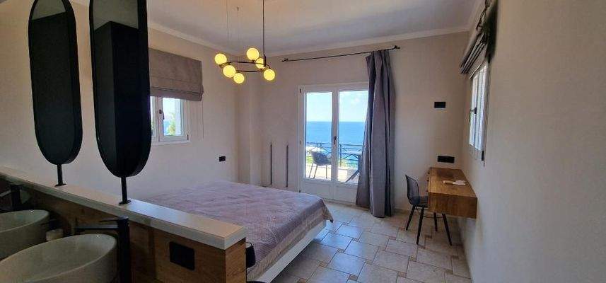 Kreta, Ammoudara: Luxuriöse Designer-Villa mit traumhaftem Meerblick zu verkaufen