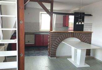 Wohn-Essbereich mit Tresen