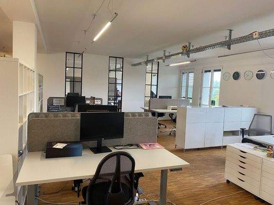 Schreibtischplätze 1