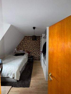 1.OG Kinderzimmer.jpg