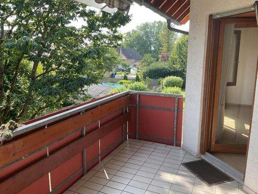 Balkon mit einer Markise