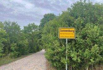 Dorfzufahrt.jpg