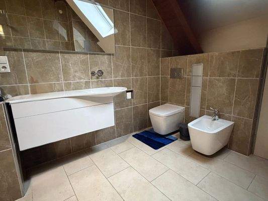 Badezimmer Dachgeschoss
