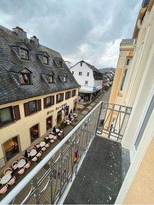 City-Blick vom Mini-Balkon