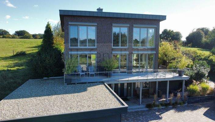 Traumhaus in Hanglage