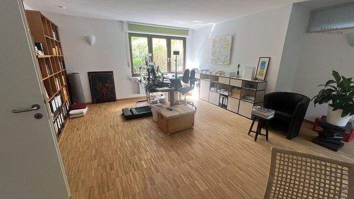Büro/Appartment