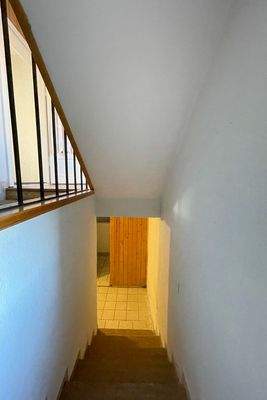 Treppe ins Kellergeschoss