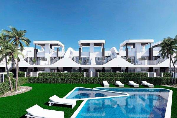 Apartments with Communal Amenities in San Fulgencio, Alicante