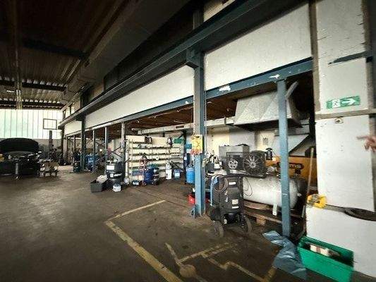 Ansicht Halle1 Ansicht Boxen