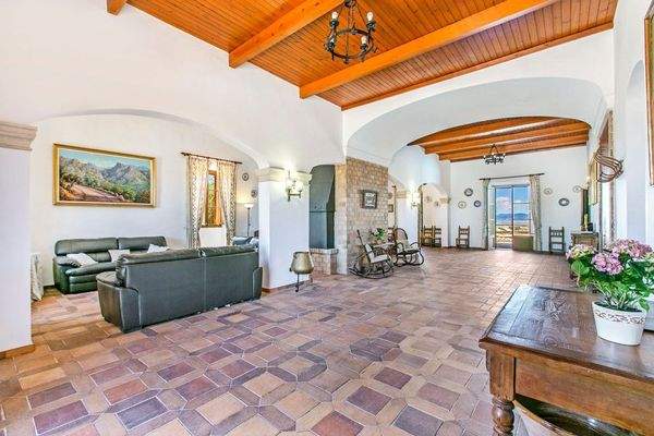 Exklusive Finca zum Verkauf in Sant Jordi auf Mallorca