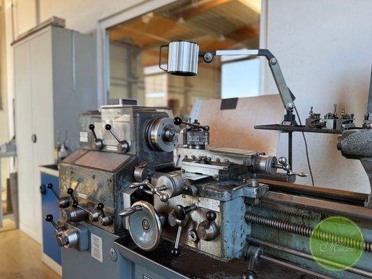 ... Platz für Maschinen, oder ...