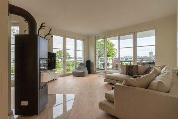 Wohnzimmer mit Kaminofen