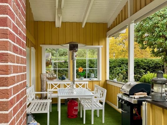 Auf dieser Terrasse scheint die Sonne auch bei schlechtem Wetter