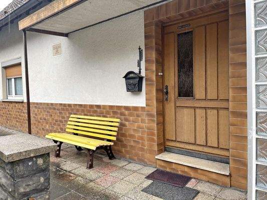 Außenansicht Eingangsbereich