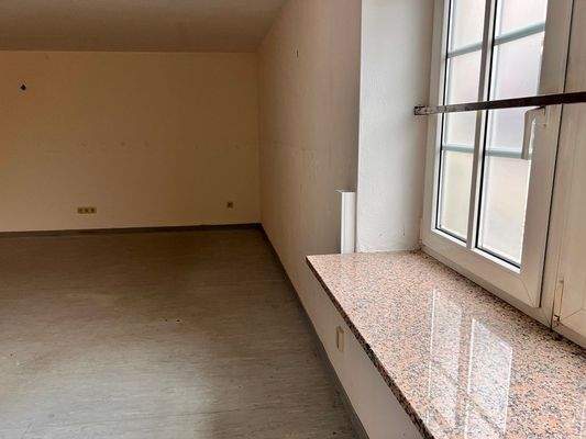 06 Verkaufsraum - Büro (18)