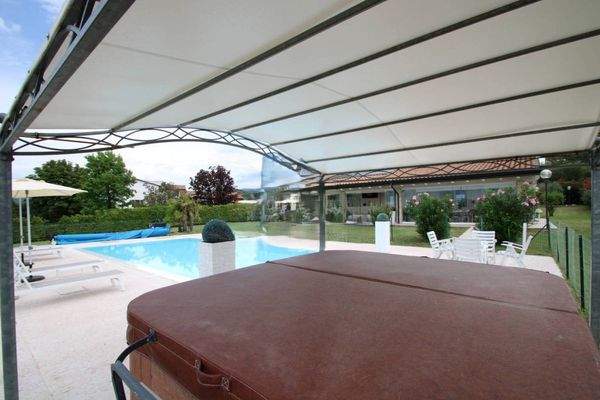 moderne Villa in Bardolino (24).jpg