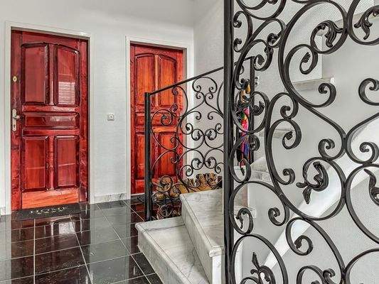 Eingang - Treppenhaus