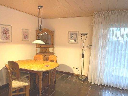 Essplatz im Wohnzimmer