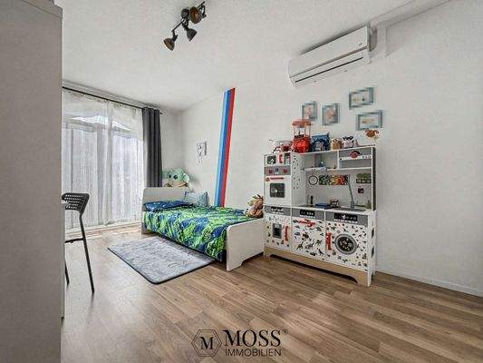 1.OG Kinderzimmer 1.2