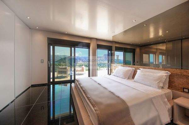 img_dc148bfa-1dd3-4674-b4ec-ecfd6d2716aa