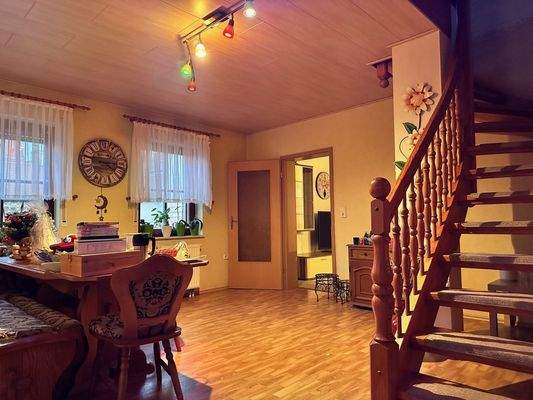 Wohndiele im EG (Hochparterre)