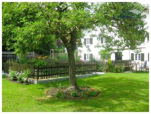 Idyllischer Gemüsegarten