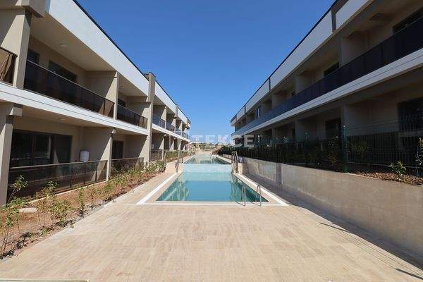 1, 2, and 3-Bedroom Duplex Apartments in Antalya Altıntaş