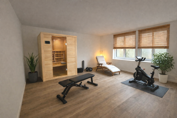Großes Zimmer im Souterrain als Fitnessraum