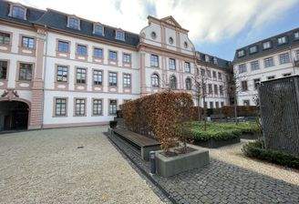 Parkähnlicher Innenhof