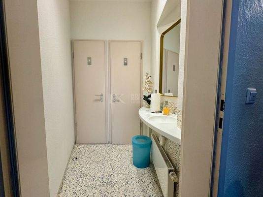 Damen / Herren Toiletten