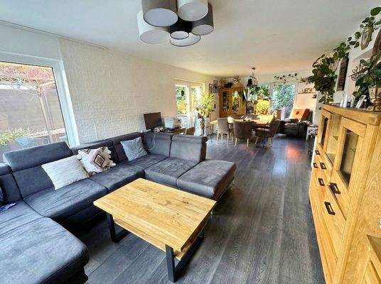 Erdgeschoss Wohn- und Esszimmer