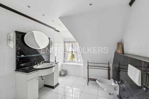 Duschbad-en-suite im OG