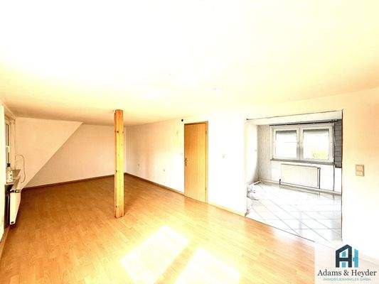 großer Raum DG Bild 1