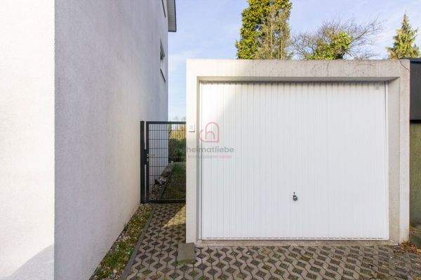 Garage mit Codeschloss