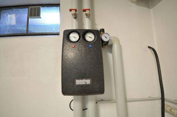 Eine Komponente der Solarthermie Anlage